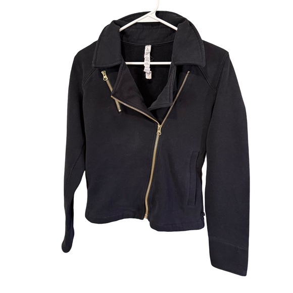 lululemon athletica Jackets & Blazers - Lululemon Black Scuba Moto Jacket Gold Zip Size 4